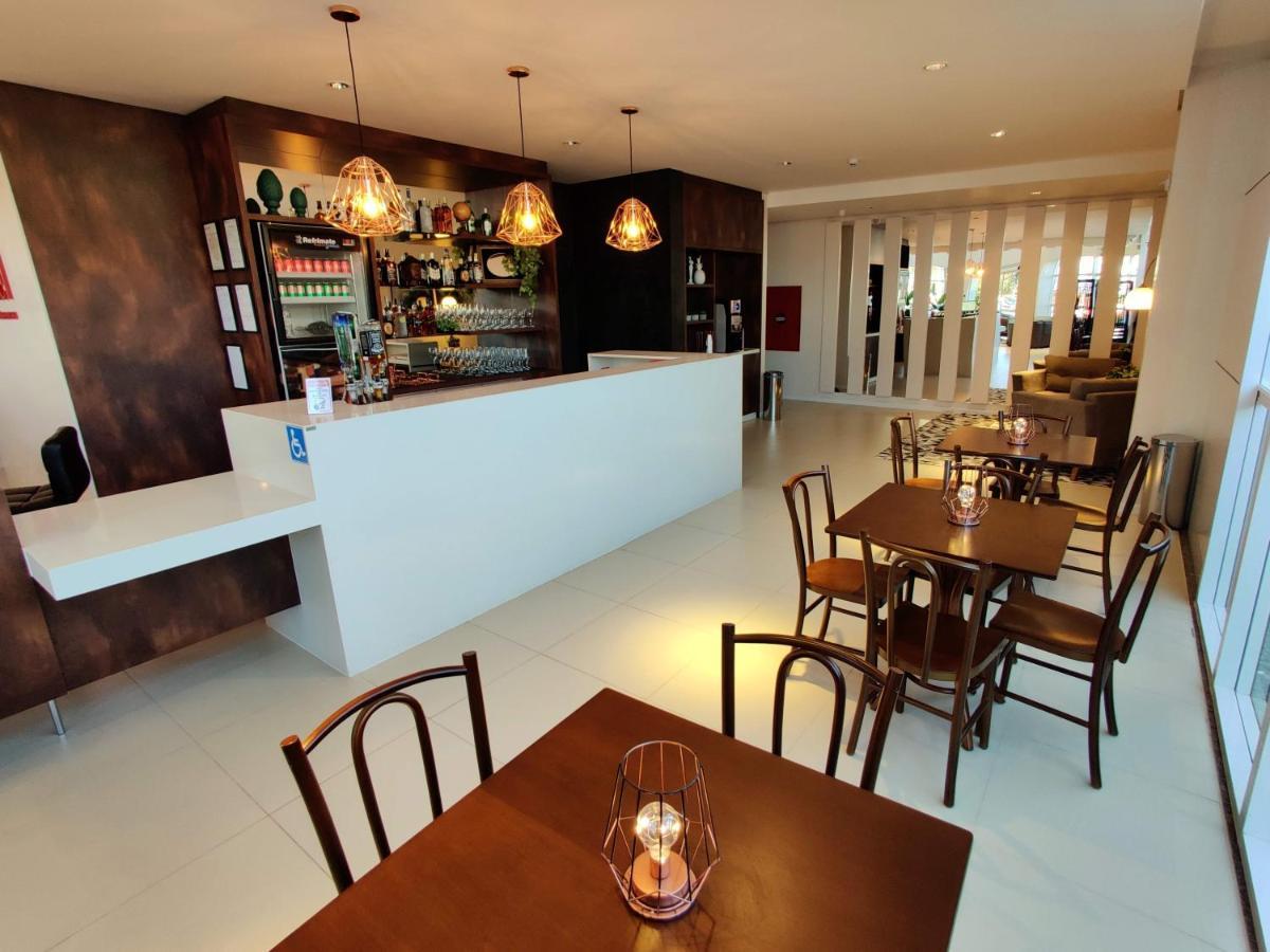 Mogano Express Hotel- Eletroposto Chapecó エクステリア 写真